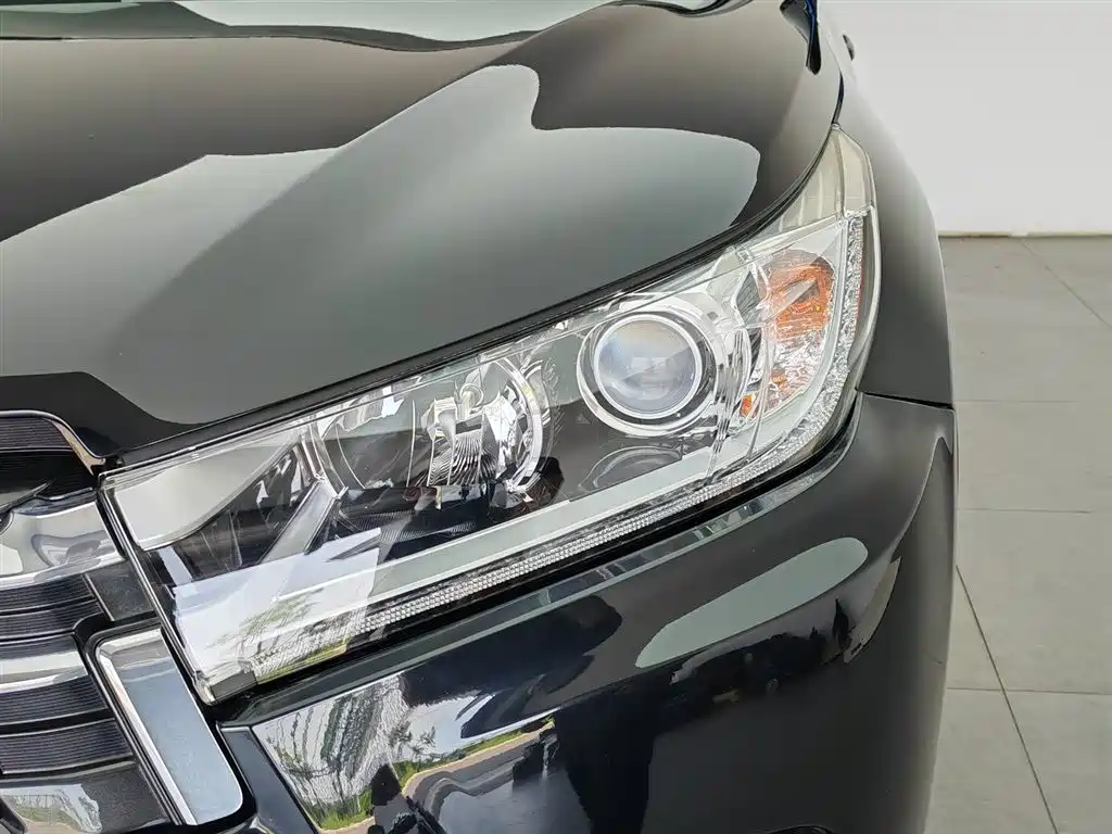 Toyota Highlander 2019