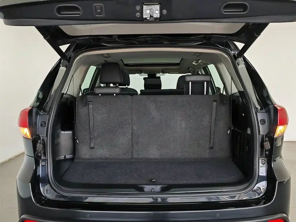 Toyota Highlander 2019 — фото 16