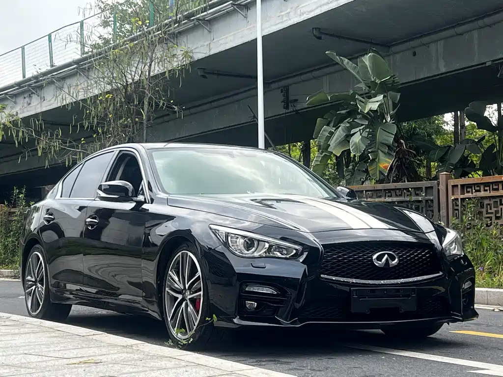 Infiniti Q50L 2015 — фото 3