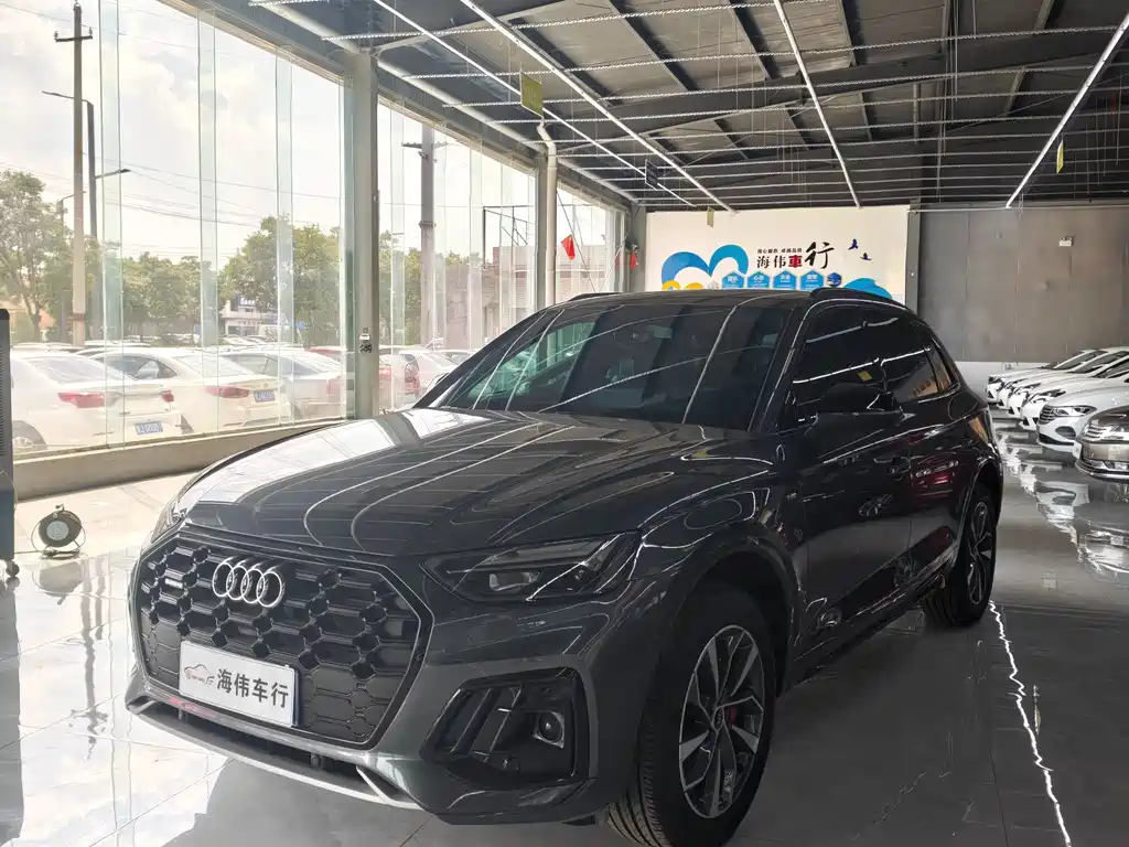 Audi Q5L 2025