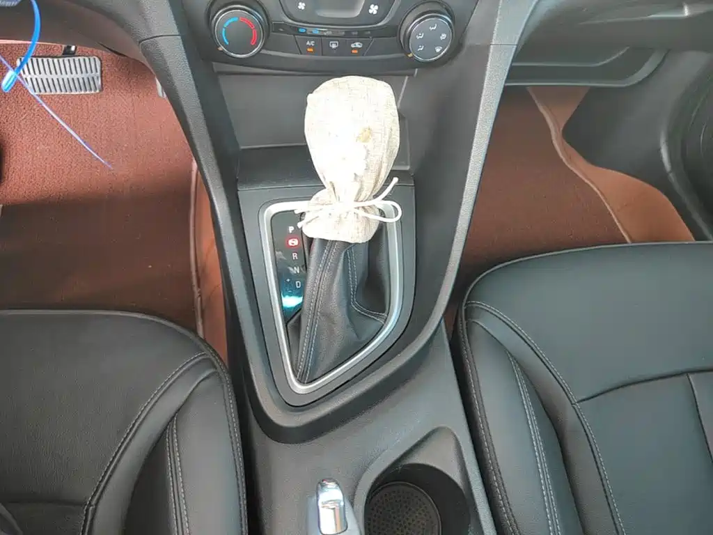 Buick Excelle GT 2018 — фото 14