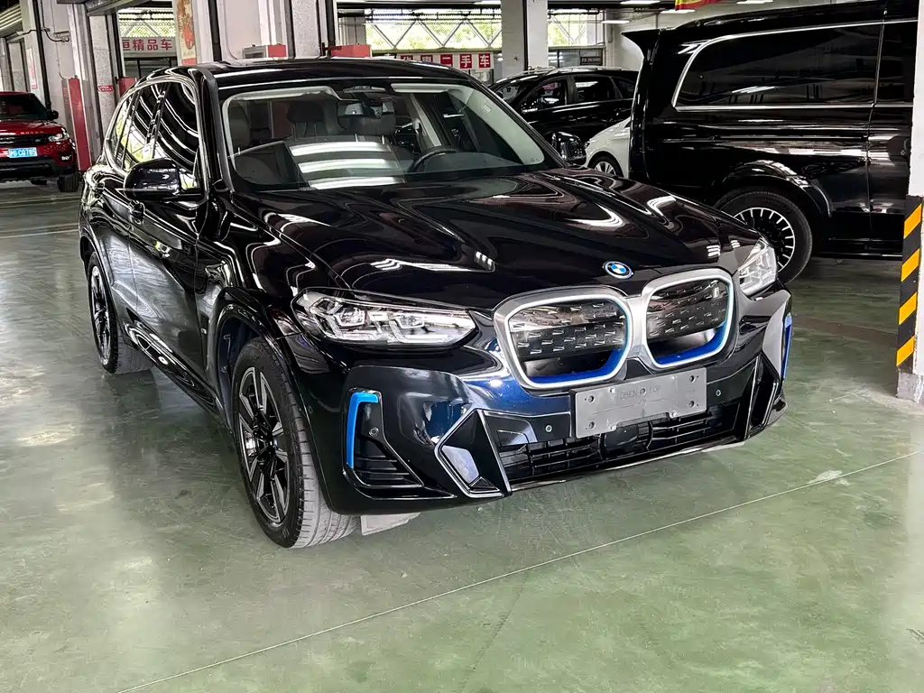 BMW iX3 2022 — фото 2