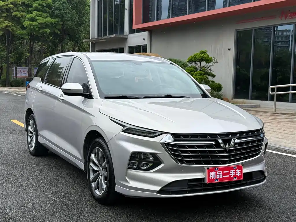 Wuling Victory 2020 — фото 3