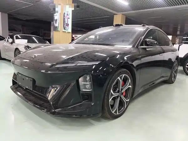 NIO ET5 2025
