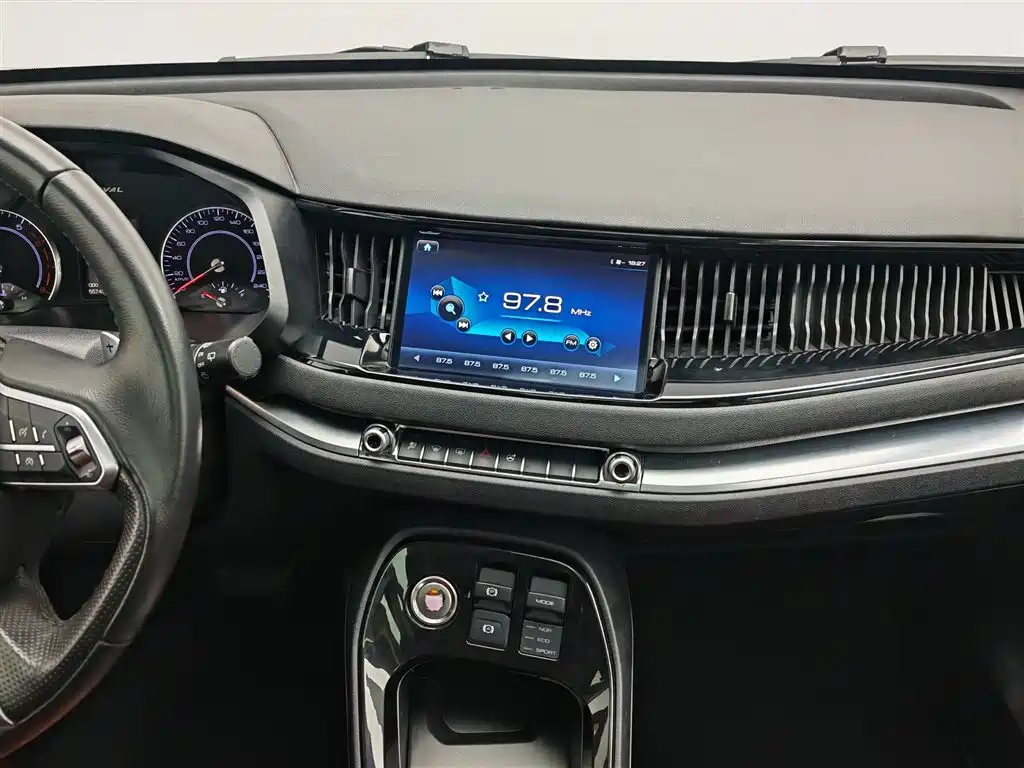 Haval H2s 2016 — фото 12
