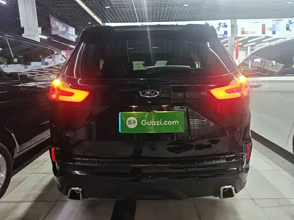Ford Edge 2019