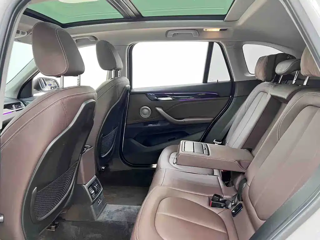 BMW X1 2022 — фото 10