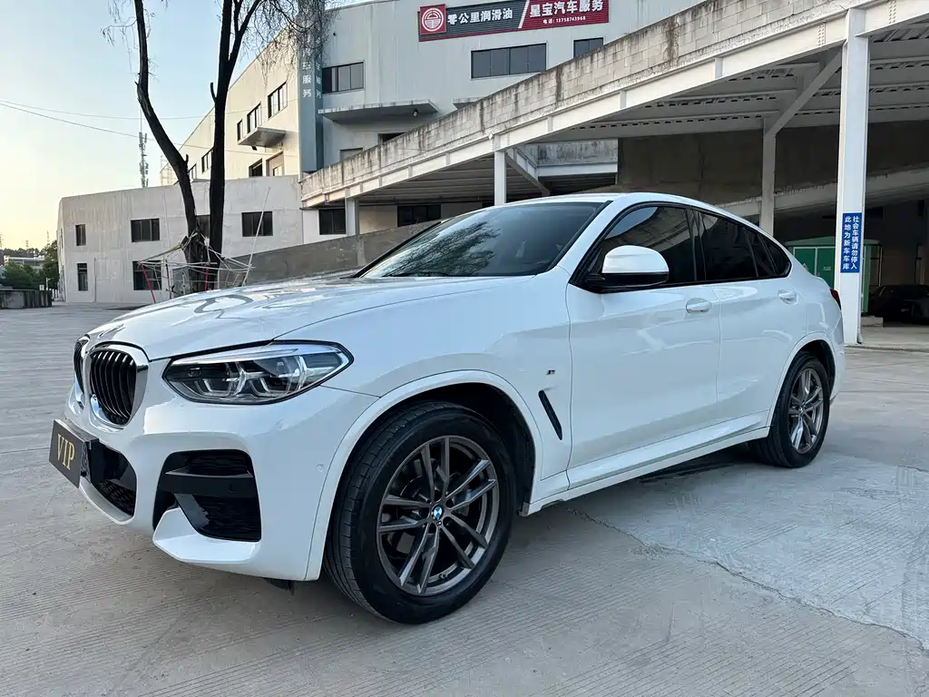 BMW X4 2021 — фото 1