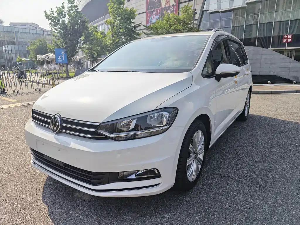 Volkswagen Touran 2022