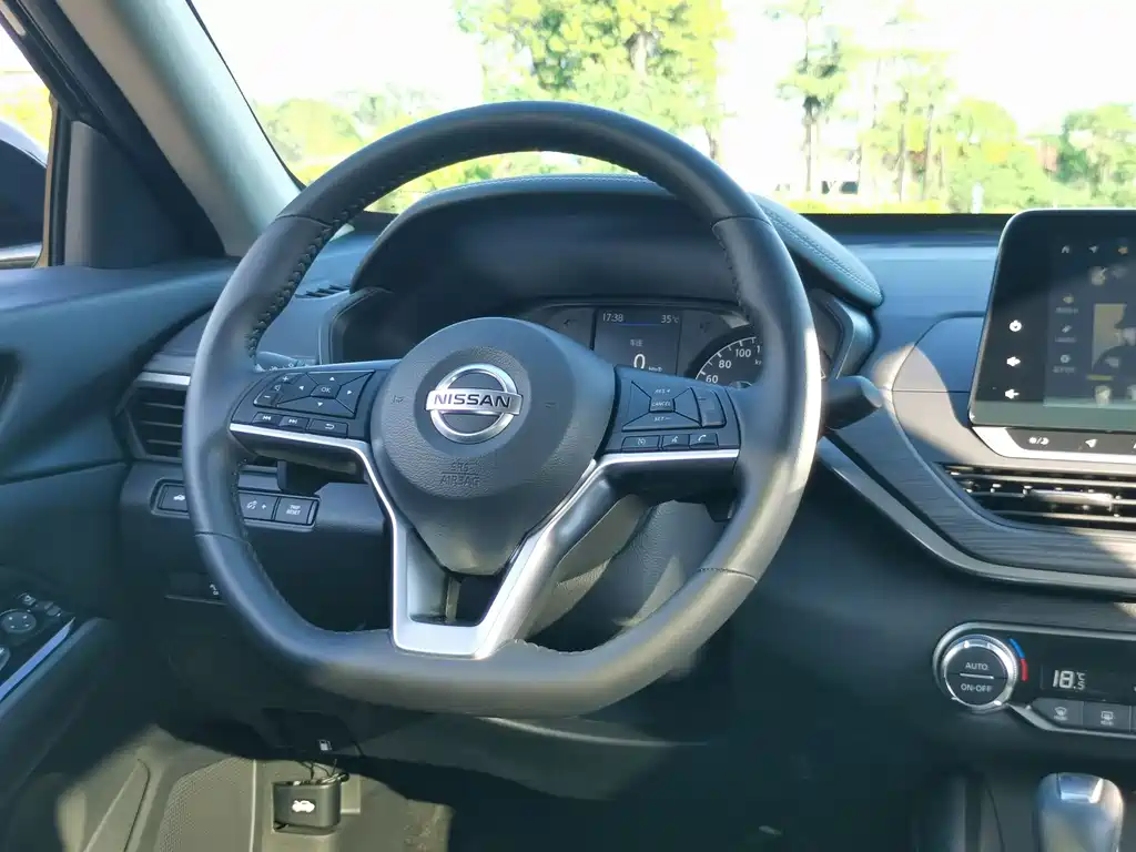 Nissan Teana 2021 — фото 15