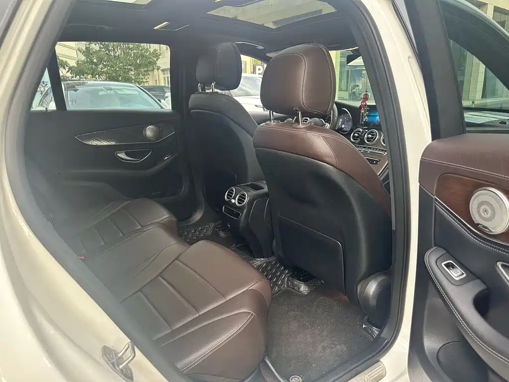 Mercedes-Benz GLC 2020 — фото 10