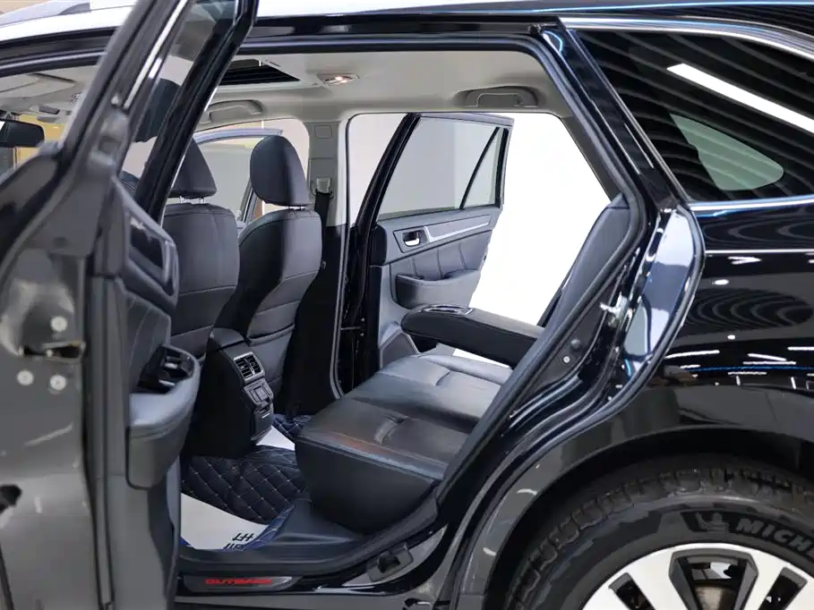 Subaru Outback 2019 — фото 29