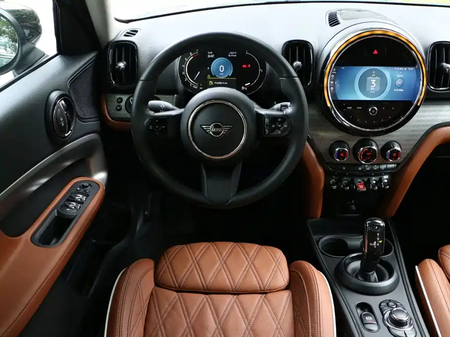 MINI Countryman 2022 — фото 16