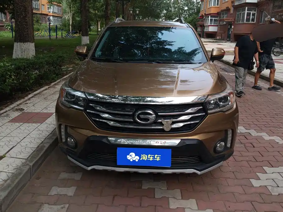 GAC Trumpchi GS4 2015 — фото 2