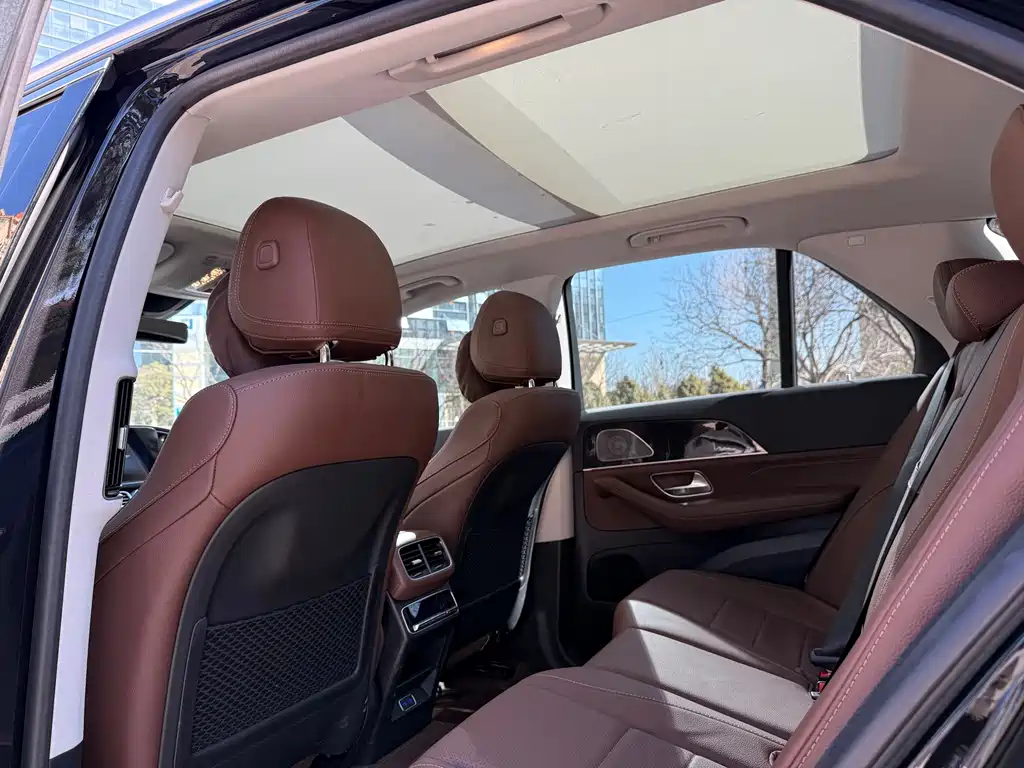 Mercedes-Benz GLE 2025 — фото 16