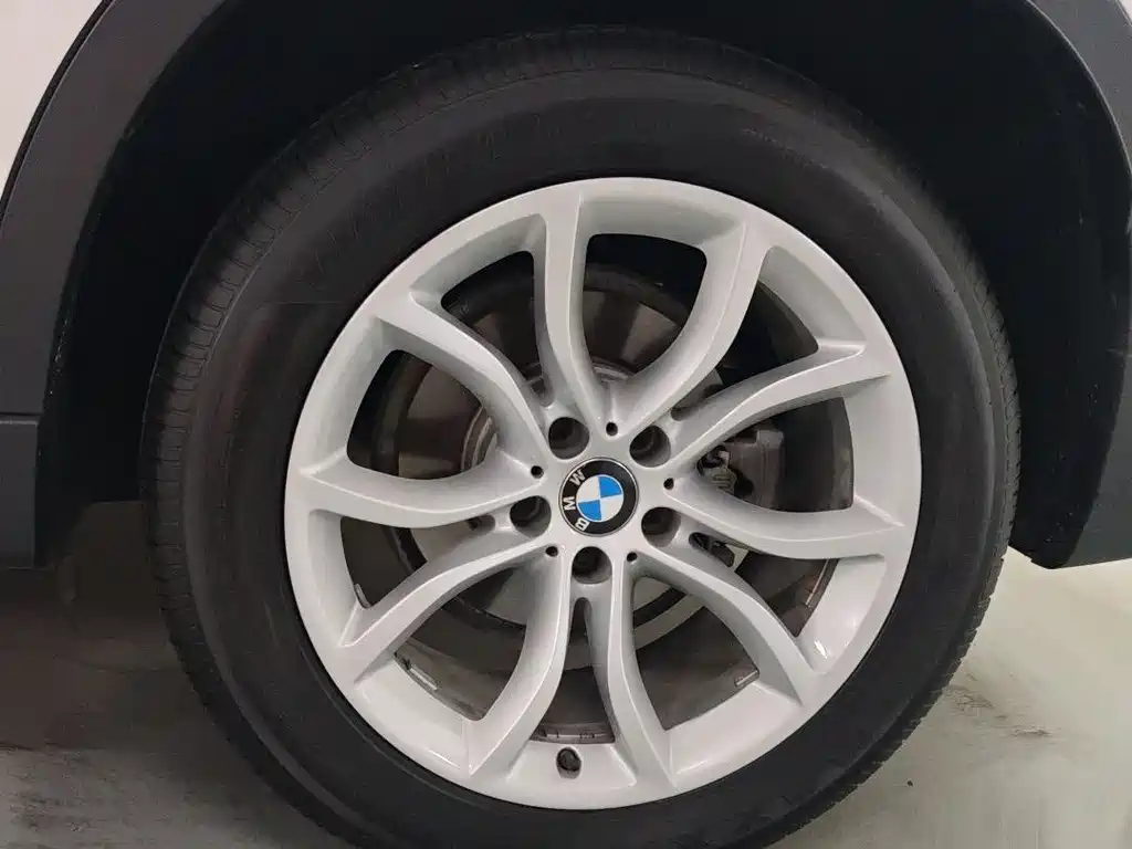 BMW X6 2016 — фото 12