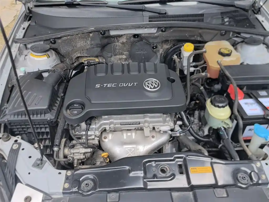 Buick Excelle 2015 — фото 20