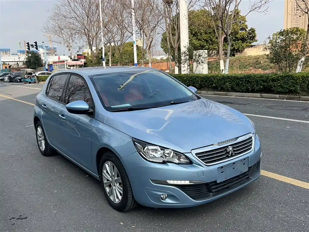 Peugeot 308S 2017 — фото 13
