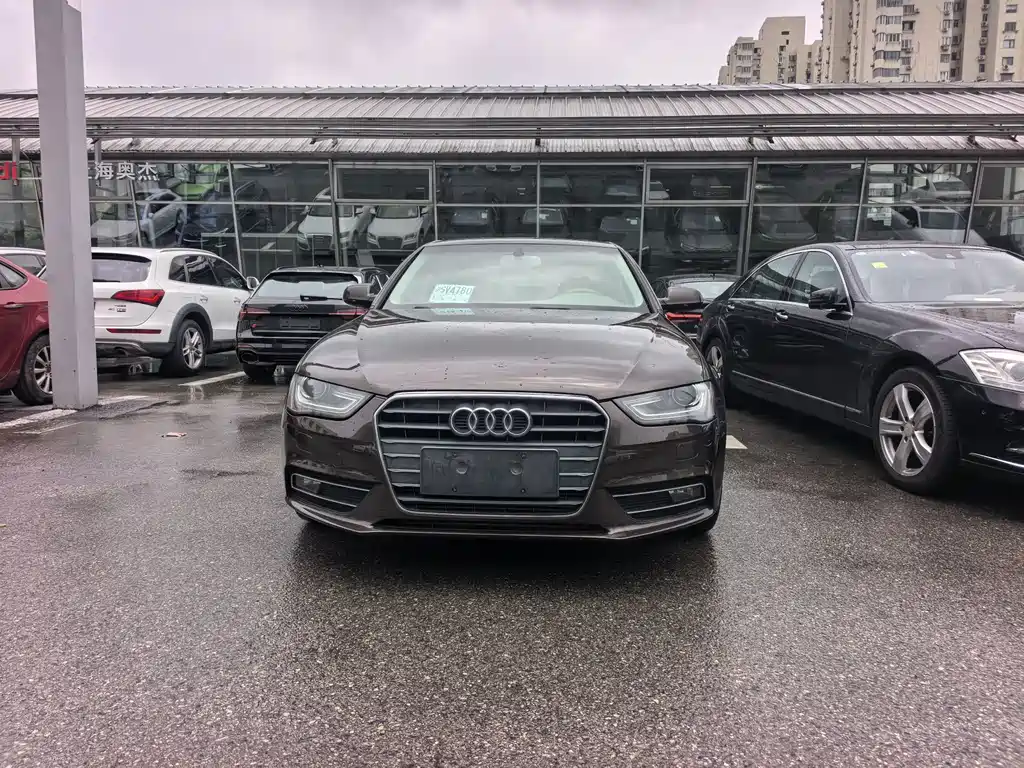 Audi A4L 2016 — фото 2