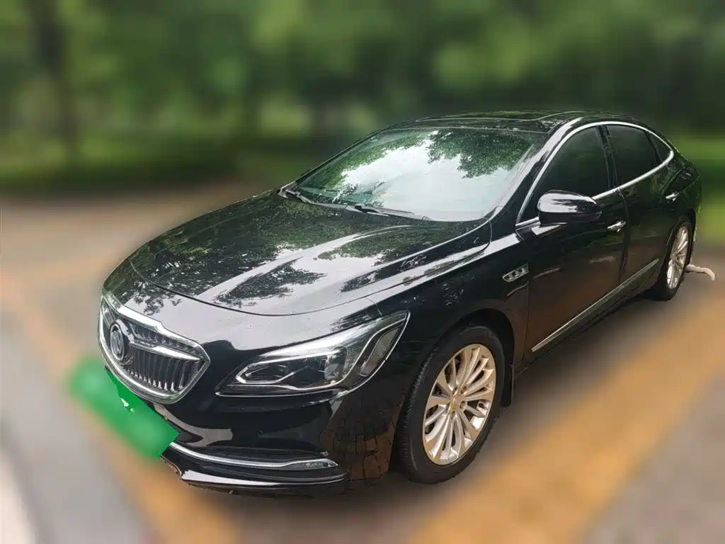 Buick LaCrosse 2018 — фото 2