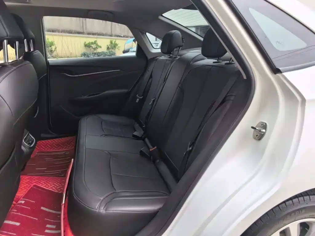 Buick Excelle 2020 — фото 13