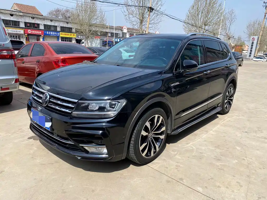 Volkswagen Tiguan L 2021 — фото 3