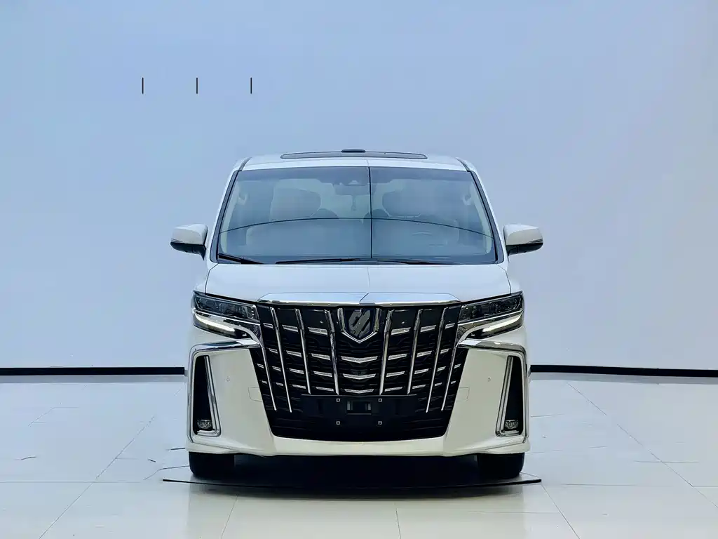 Toyota Alphard 2022 — фото 4