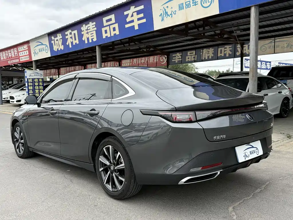 Changan Eado 2025 — фото 9