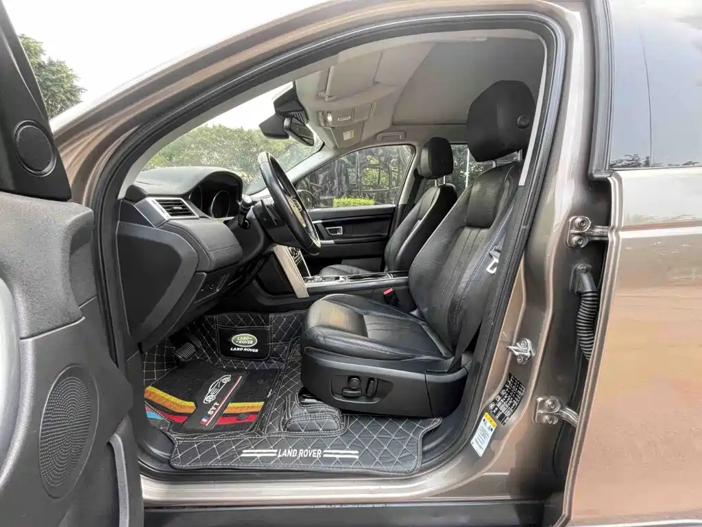 Land Rover Discovery Sport 2015 — фото 10