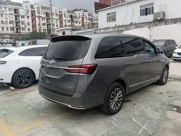Buick GL8 2022