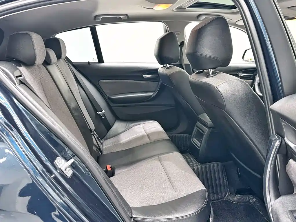 BMW 1 Series 2013 — фото 15