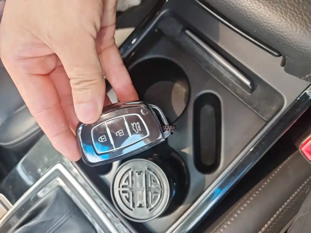 Hyundai Mistra 2015 — фото 9