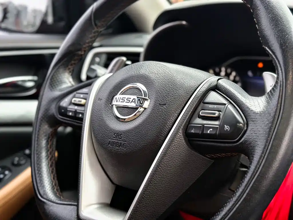 Nissan Cima 2017 — фото 18