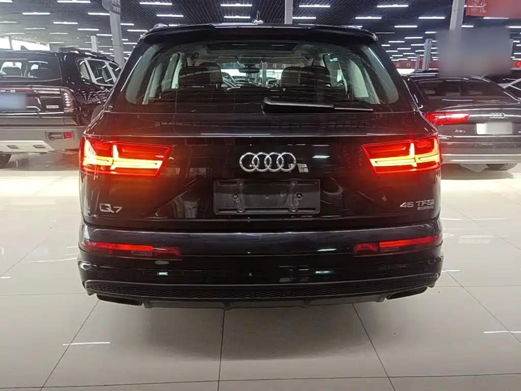 Audi Q7 2017