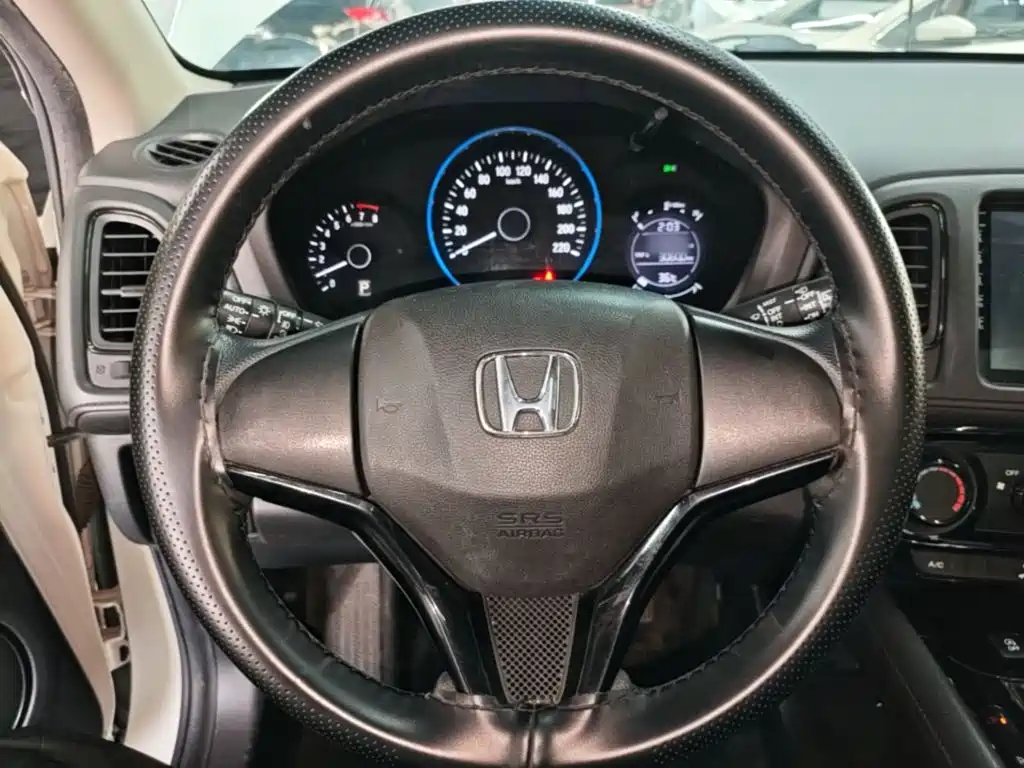 Honda Vezel 2020 — фото 11