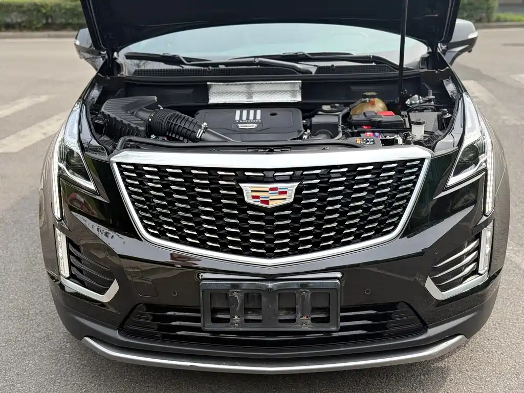 Cadillac XT5 2021 — фото 32