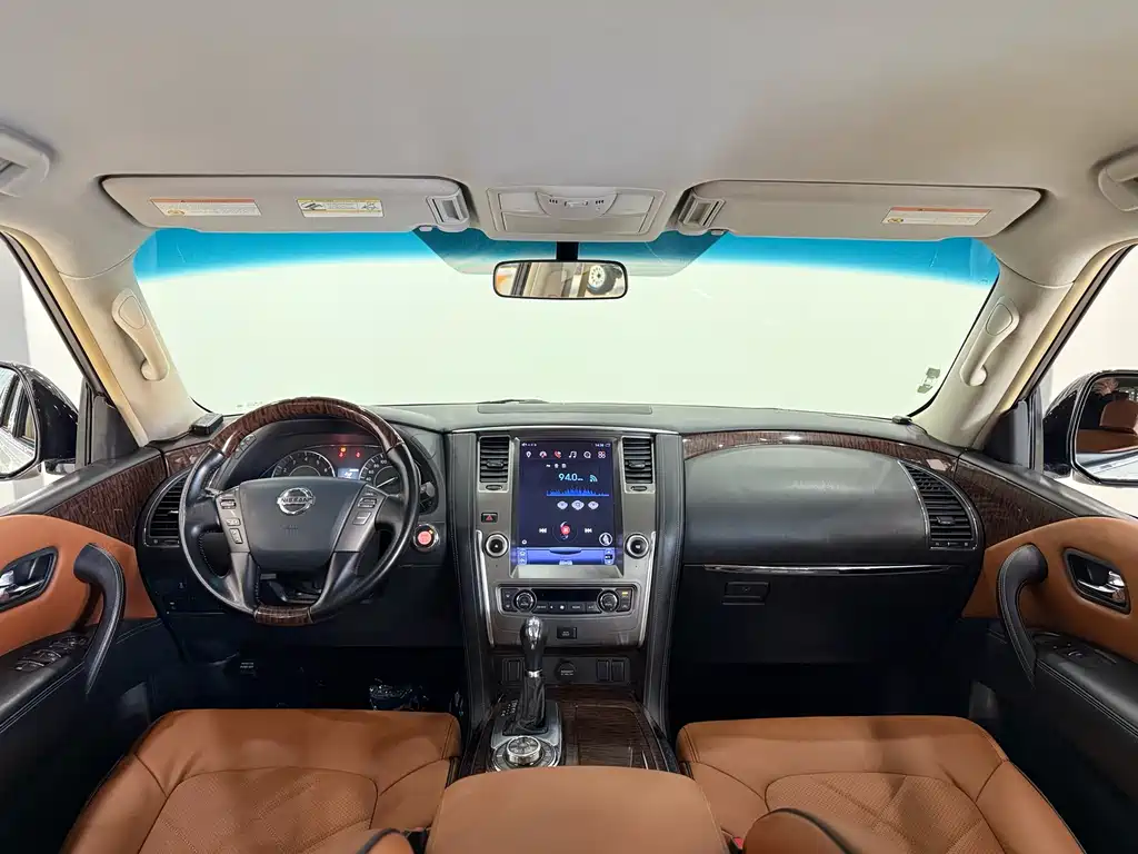 Nissan Patrol 2018 — фото 9