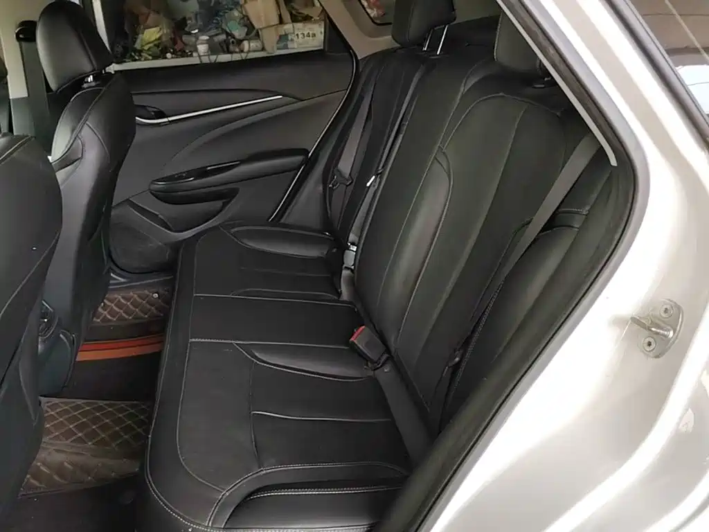 Buick Excelle 2019 — фото 17