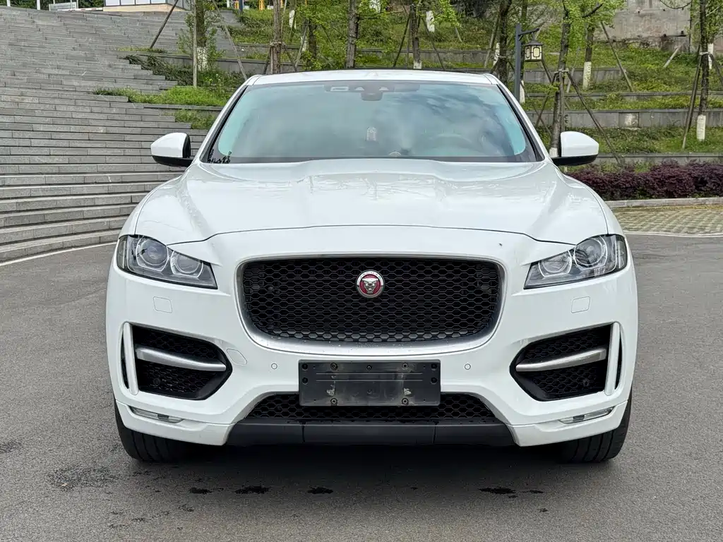 Jaguar F-PACE 2017 — фото 5