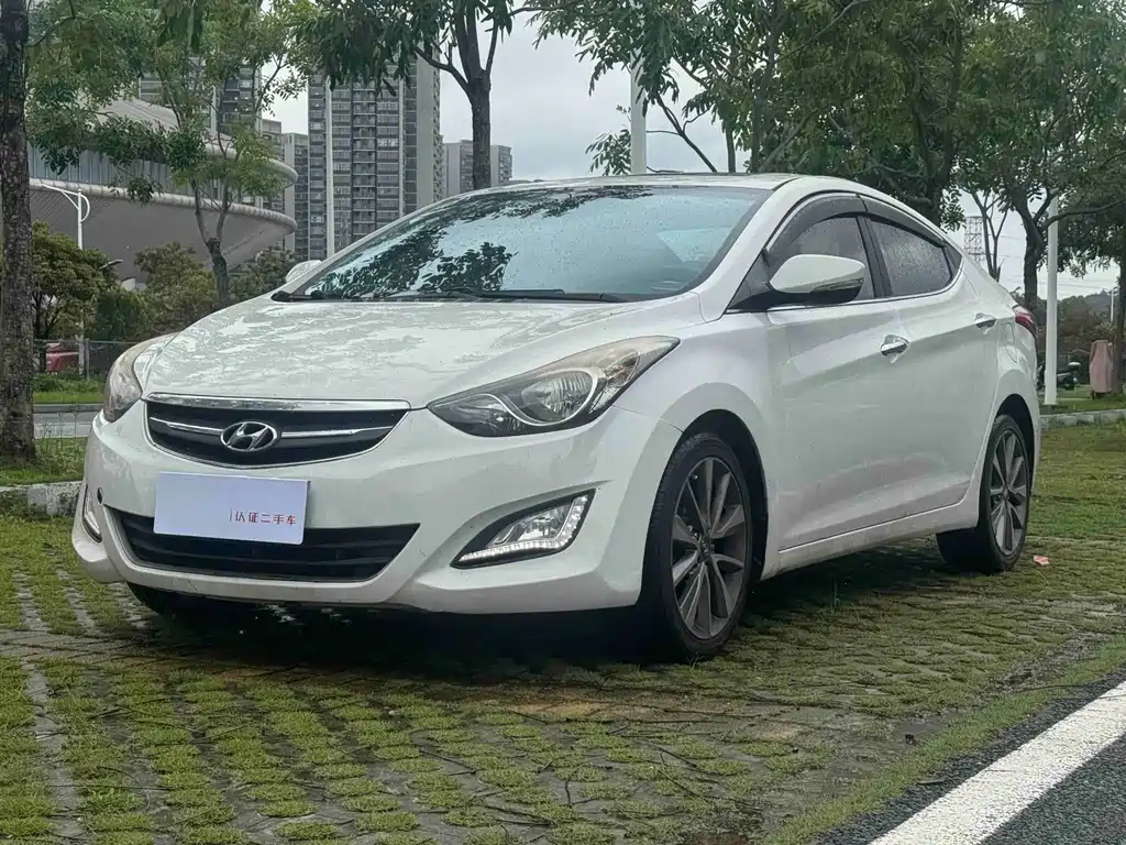 Hyundai Elantra Langdong 2015 — фото 2