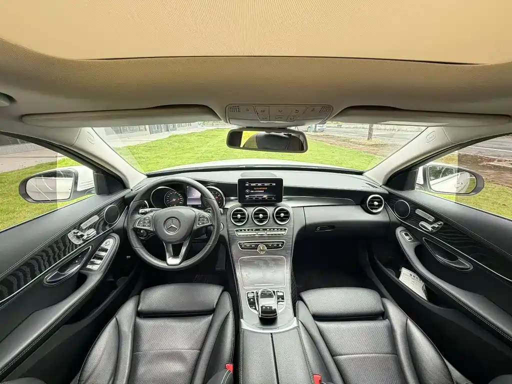 Mercedes-Benz C-Class 2017 — фото 6