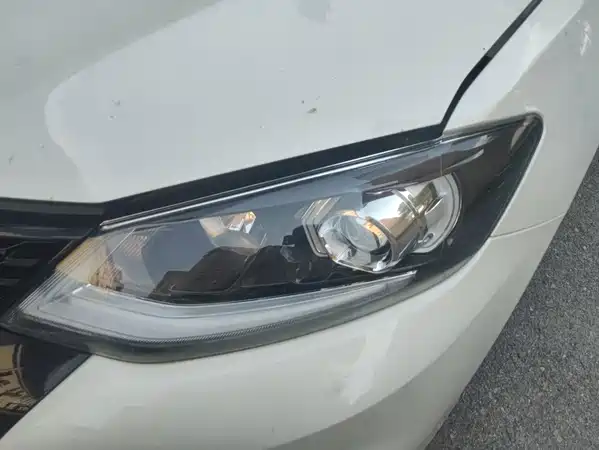 Nissan Tiida 2020
