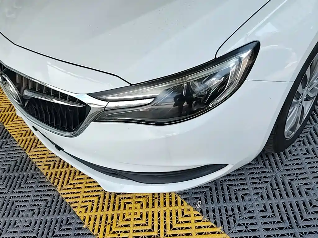 Buick Excelle 2019 — фото 24
