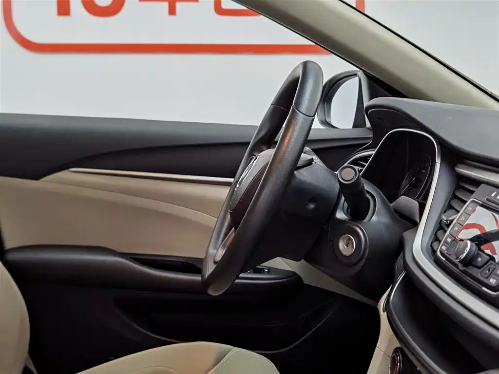 Buick Excelle 2015 — фото 22
