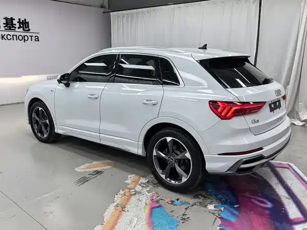 Audi Q3 2022