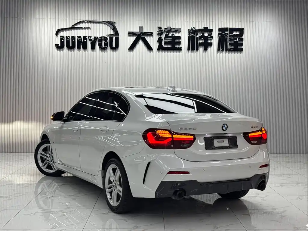 BMW 1 Series 2023