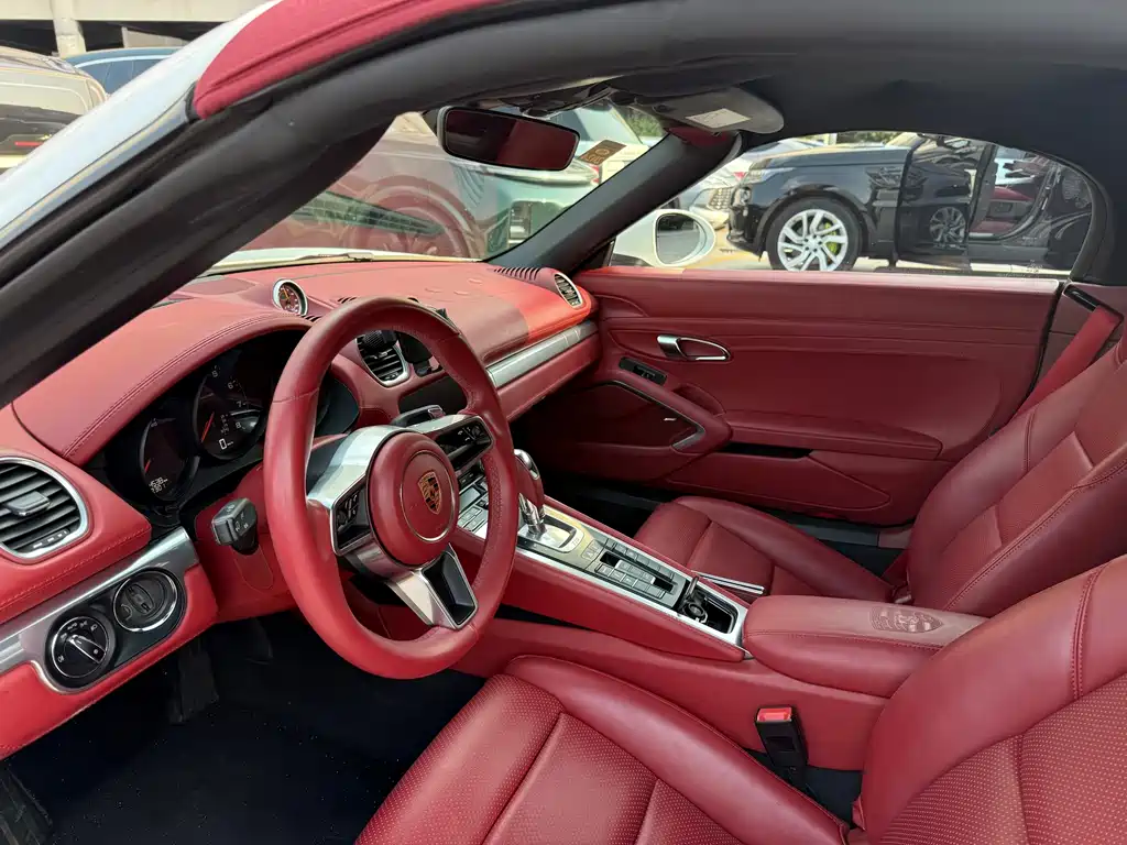 Porsche 718 2016