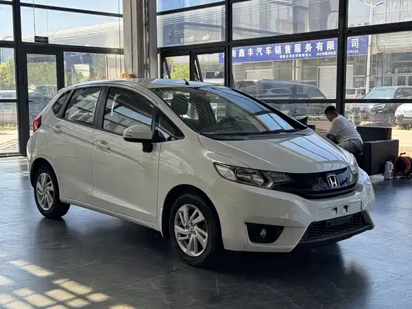 Honda Fit 2015