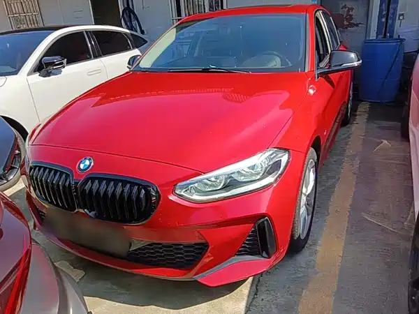 BMW 1 Series 2021