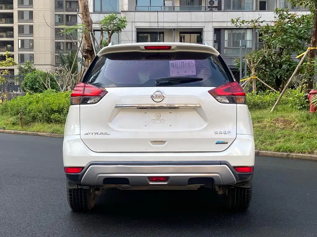 Nissan X-Trail 2018 — фото 17